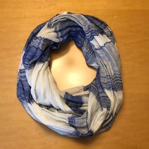 Express infinity scarf